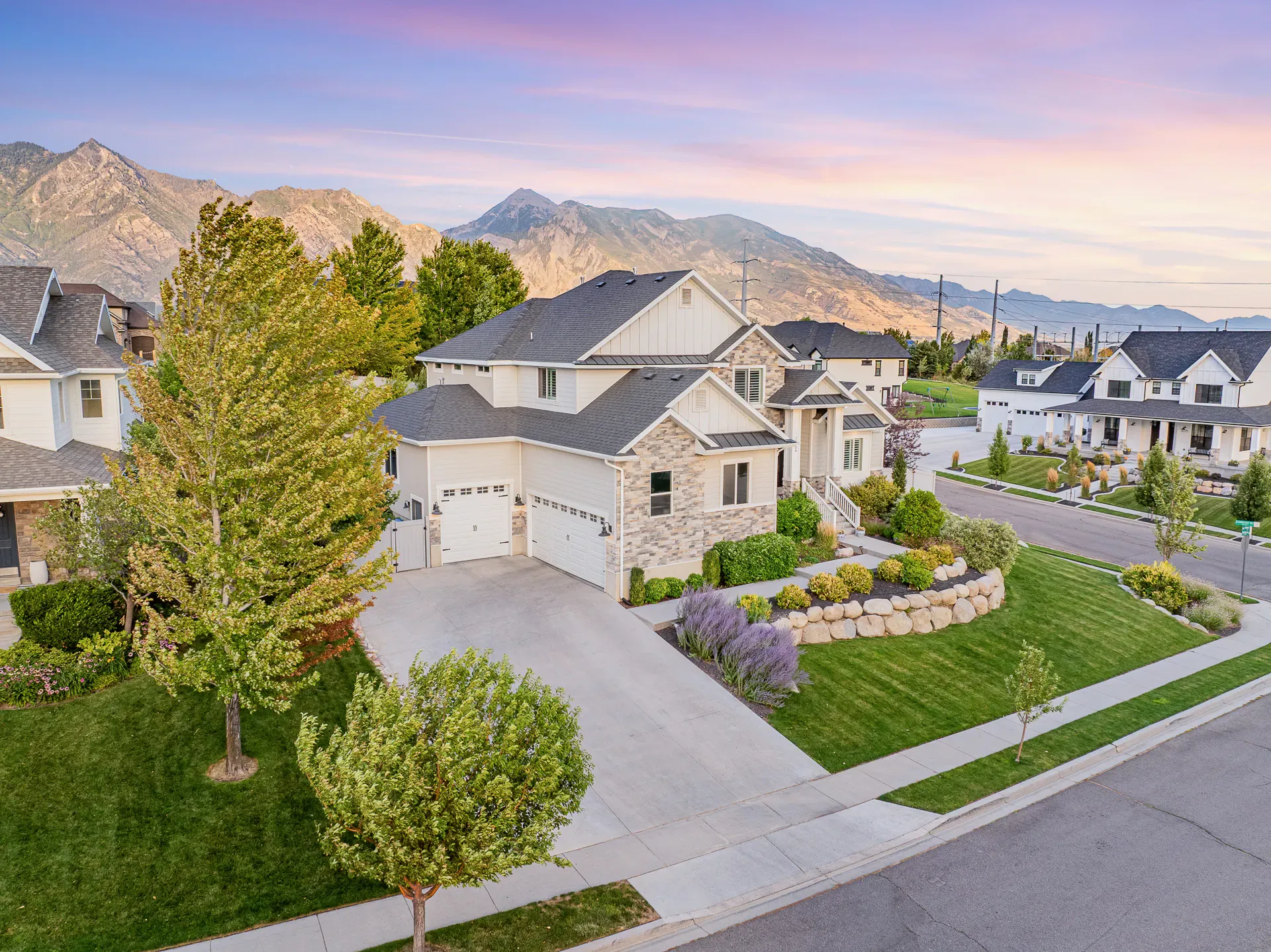 Twilight real estate listing photo, Utah