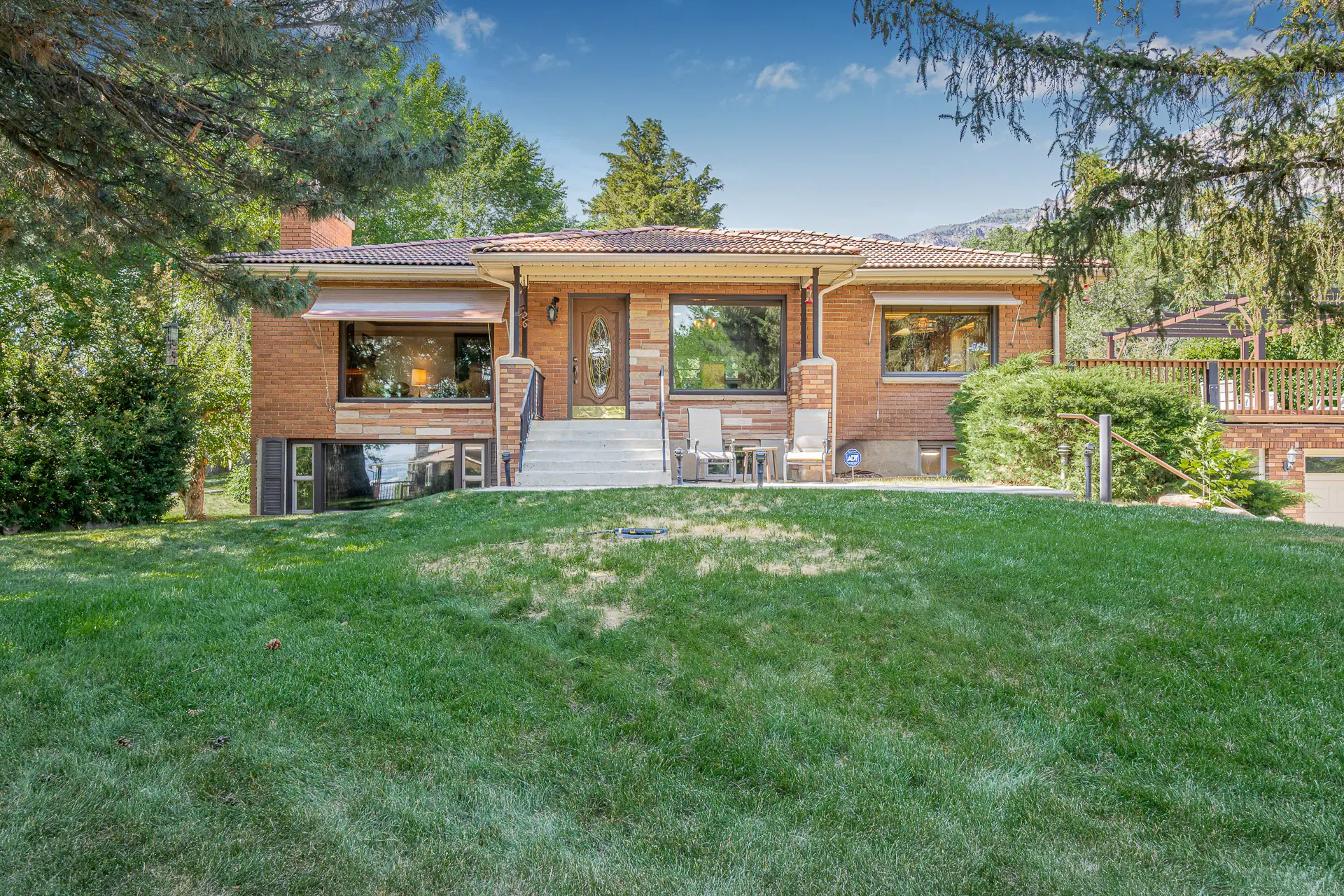 Exterior real estate listing photo, Utah