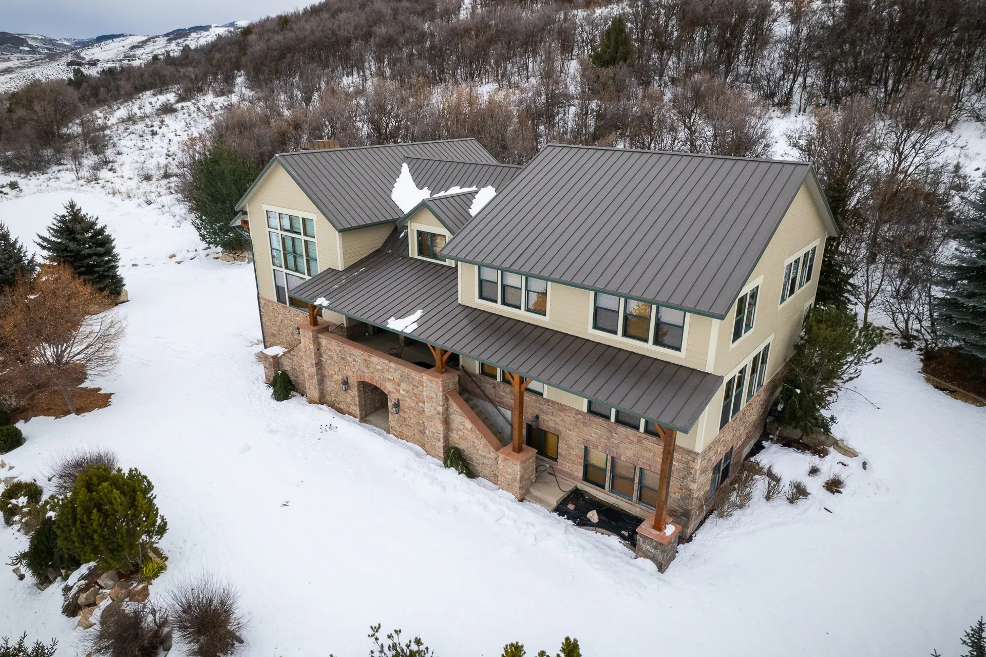 Aerial real estate listing photo, Utah