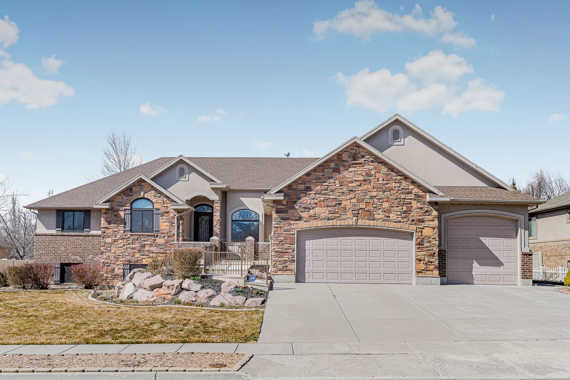 Exterior real estate listing photo, Utah